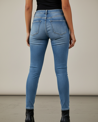Jeans Skinny Clásicos para Damas - Cintura Alta y Diseño Atemporal
